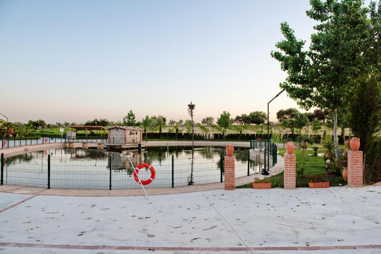 Complejo Rural La Paloma Hotel Arroyo de la Luz Екстериор снимка